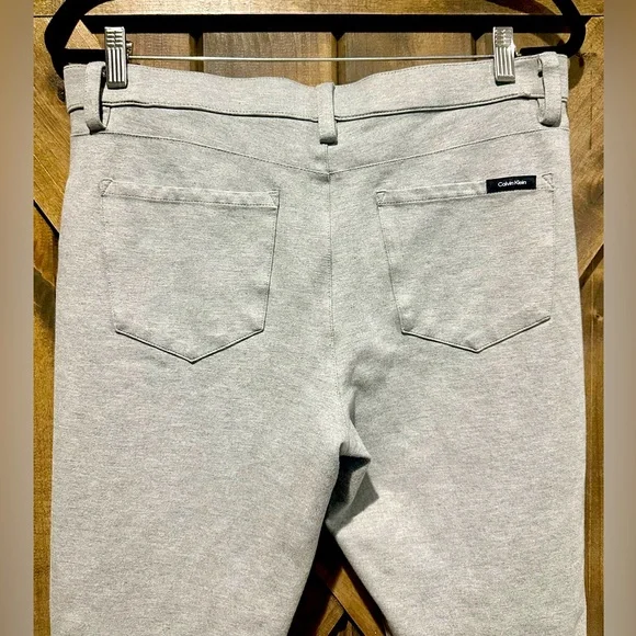 EUC Calvin Klein Light Gray Skinny Ankle Stretch Pants Sz L - Picture 10 of 16